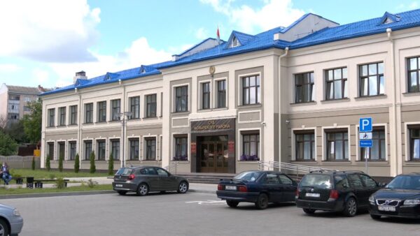 12 лет лишения свободы за сбыт наркотиков и незаконное хранение оружия. Такой приговор местному жителю накануне озвучен в суде Мозырского района