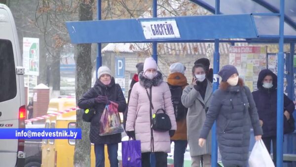 «COVID, маска… Новый год!» В Беларуси объявили конкурс на лучшую маску от COVID-19