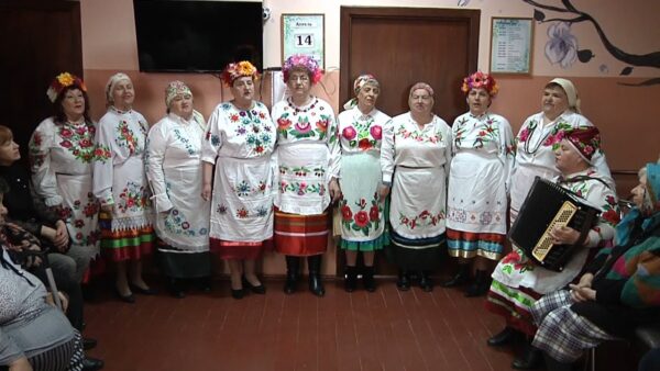 Делитесь радостью своей… Выездной пасхальный концерт для одиноких стариков