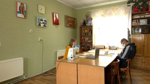 Дома, но не в одиночестве. Самоизоляция во время карантина может быть даже очень веселой и нескучной
