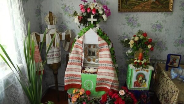 Древний обряд «Перенос Свечи» провели в Калинковичском районе в деревне Новинки