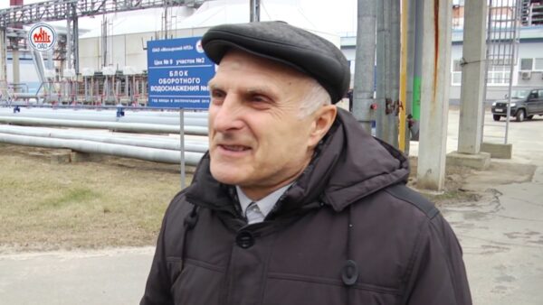 Душевная встреча коллег. Ветеранов труда 9 цеха Мозырского нефтеперерабатывающего завода пригласили на экскурсию по предприятию