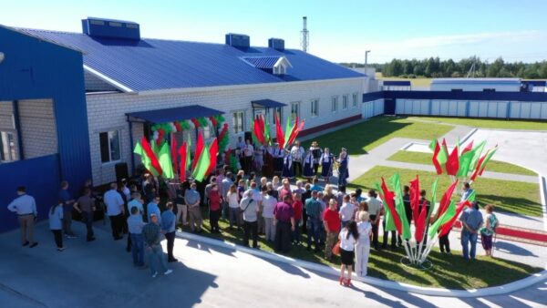 Ферма для выращивания родительского стада птицы бройлера открыта в Мозырском районе