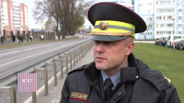 Госавтоинспекторы настоятельно рекомендуют не дожидаться 1 декабря, а поменять резину уже сейчас