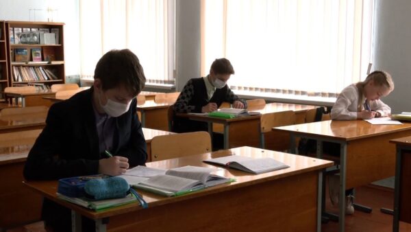 Как будут аттестованы школьники, состоятся ли выпускные экзамены и когда закончится регистрация на централизованное тестирование?