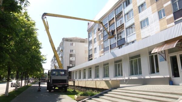Кардинальные изменения в ближайшее время коснутся многих городских улиц. В Мозыре уже сейчас ведется масштабный ремонт