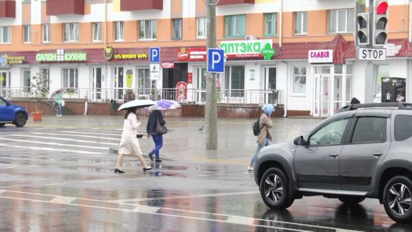Лил как из ведра. Самый сильный ливень лета