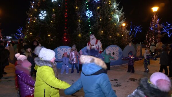 Мозыряне отпраздновали Новый год. Сколько человек приняли участие в массовых гуляниях, и были ли правонарушения?