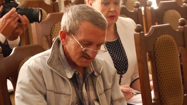 Начальник управления идеологии и информационной политики Администрации Президента Беларуси Владимир Матусевич провел в Мозыре прием граждан