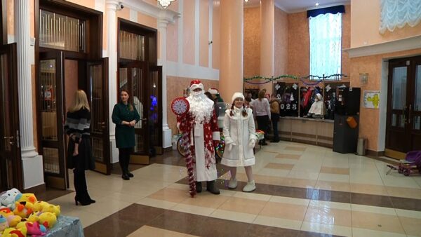 Новогодний праздник для особенных деток