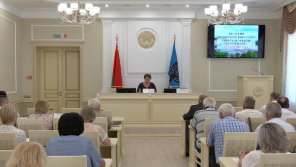 Оценку работе с обращениями граждан в Мозырском районе дали народные избранники. В райисполкоме прошла 48-я сессия районного Совета депутатов