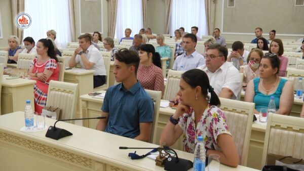 Организаторы фестиваля «Вытоки» посетили Мозырский НПЗ.