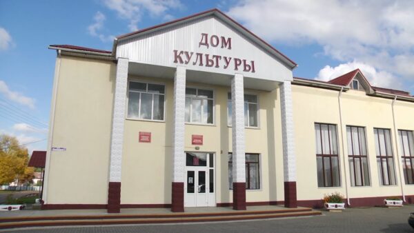 Особенный концерт для самых лучших мам прошел в Козенском доме культуры