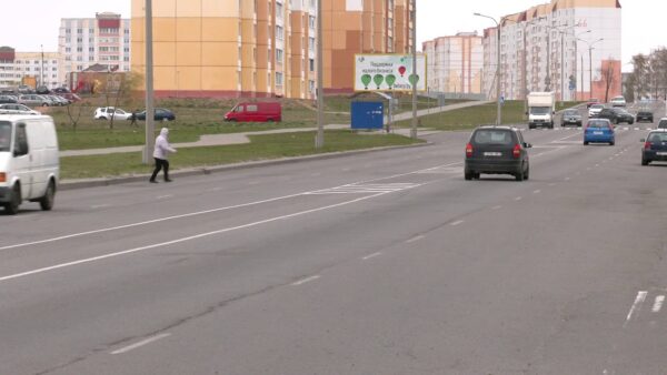 Погибла молодая женщина Трагическое происшествие на бульваре Юности. Вечером в понедельник, 13 апреля, погибла молодая женщина.