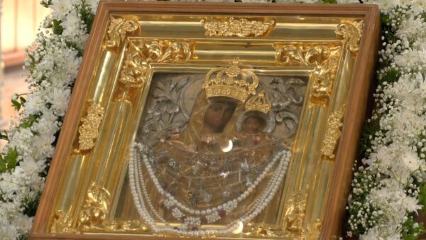 Поклониться Юровичской иконе Божией Матери можно в Свято-Михайловском кафедральном соборе до 12 сентября