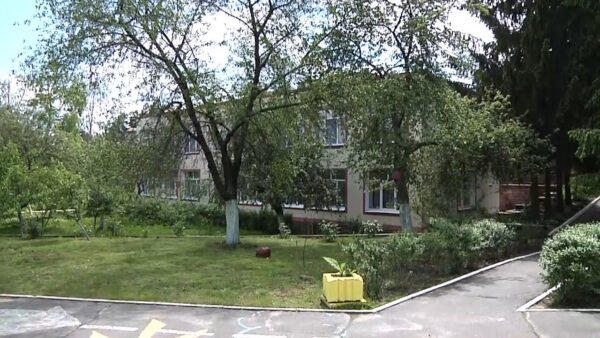 Поздравления с Днем защиты детей принимали воспитанники Мозырского детского дома
