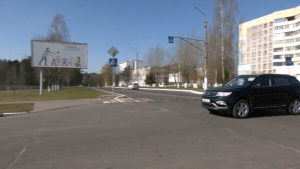 «Ребенок-главный пассажир»! Госавтоинспекторы напомнили водителям-родителям о необходимости использования детских удерживающих устройств