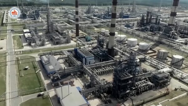 Руководители с большой буквы, люди с интересной судьбой. Экс-директора Мозырского нефтеперерабатывающего завода – Владимир Здобнов и Анатолий Куприянов – герои спецрепортажа