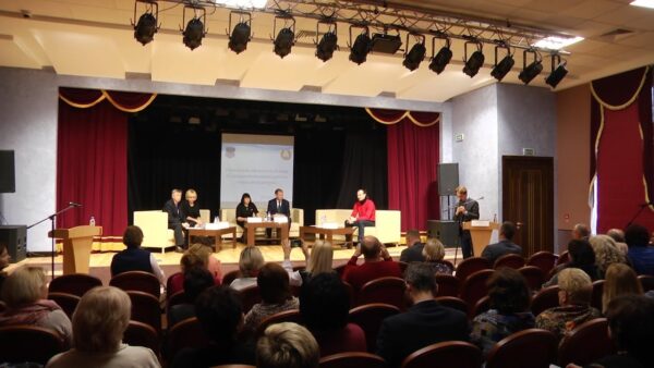 Спектр вопросов, касающихся совершенствования работы отрасли культуры, обсудили накануне на очередной диалоговой площадке в Мозыре