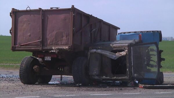 Трактор столкнулся с МАЗом. Авария возле Творичевки