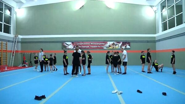 Три дня в режиме активного обучения провели чирлидеры спортивно-технического клуба «Старт»