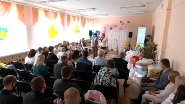 В День защиты детей в Мозырском социально-педагогическом центре принимали гостей