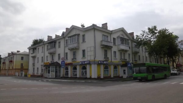В Гомеле включили отопление на предприятиях и административных зданиях. Теплоснабжающие предприятия Мозыря тоже готовы обогреть производственные и административные объекты