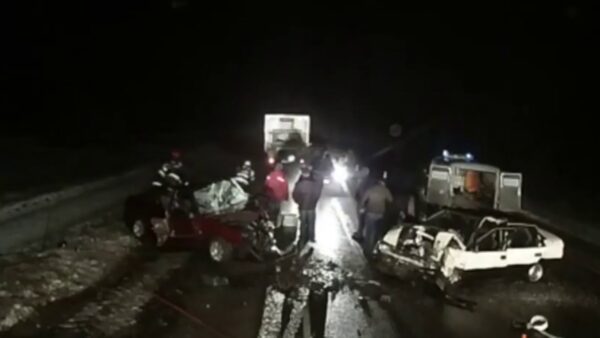 В Калинковичском районе произошло дорожное происшествие. Потребовалось помощь спасателей
