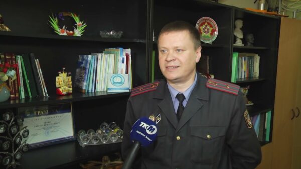 В канун Международного дня семьи о важности родительского примера, о правильном векторе воспитания говорили на тематической конференции