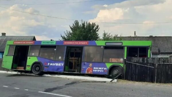 В микрорайоне «Заречный» произошло ДТП с участием пассажирского автобуса