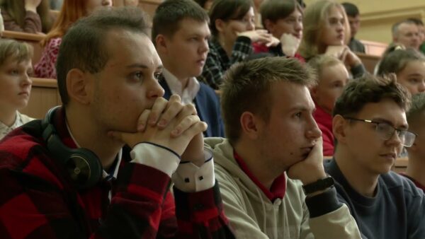 В Мозырском педуниверситете в рамках акции «Наркотики. Ответственность. Последствия» прошла встреча с первокурсниками