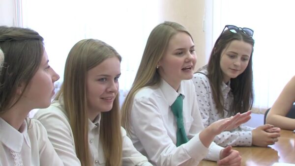 Вливайся в ряды лицеистов! Подать документы в Мозырский государственный областной лицей можно с 12 по 15 июня