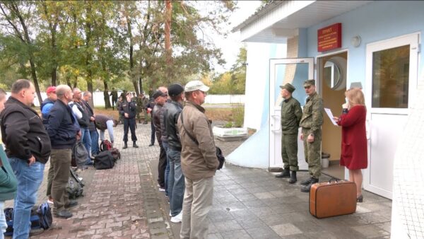 Военнообязанные мозырян и жители соседних районов старше 27-ми лет на неделе вновь отправляются в армию
