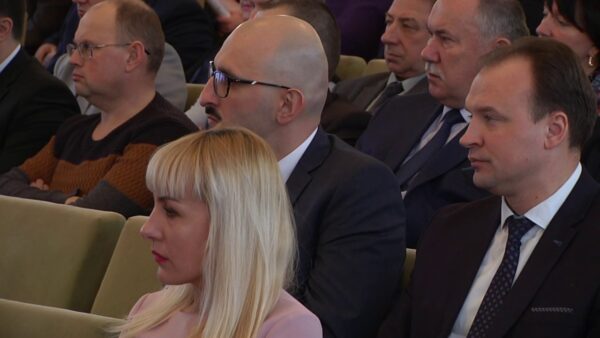 Вопрос благоустройства и наведения порядка, а также работу с обращениями граждан рассмотрели на заседании исполкома