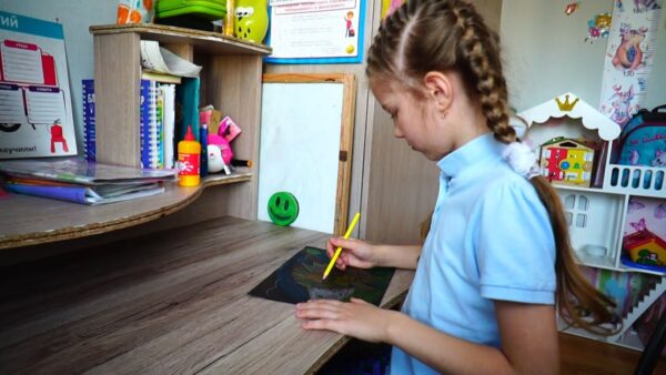 Восьмилетней Полине Кульчицкой необходима инсулиновая помпа. Девочка уже шесть лет живет с сахарным диабетом. В наших силах помочь малышке!