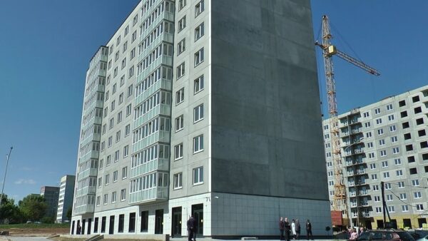 80 семей получили ключи от новых квартир в канун 9 мая