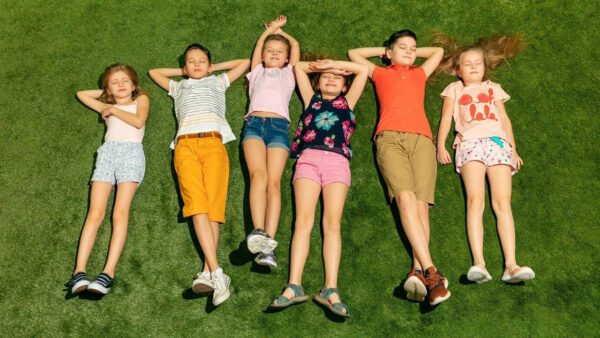 Во сколько этим летом обойдется путевка в детский лагерь дети