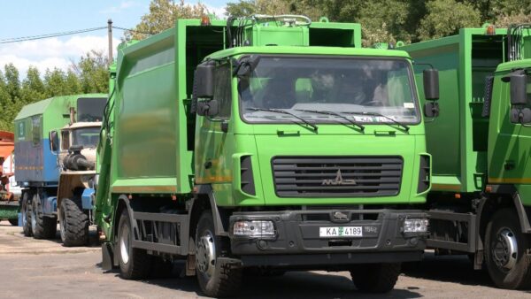 Для качественной и комфортной работы. Автопарк Мозырского райжилкомхоза пополнился новой техникой