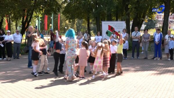 Развлекательное мероприятие «Школьник – шкодник» прошло под эгидой «Белой Руси»