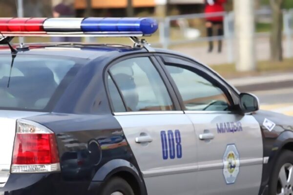 Устанавливаются свидетели и очевидцы происшествия!