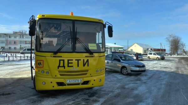 «Если любишь – вези безопасно»! С таким призывом ГАИ обращается к водителям, которые перевозят маленьких пассажиров
