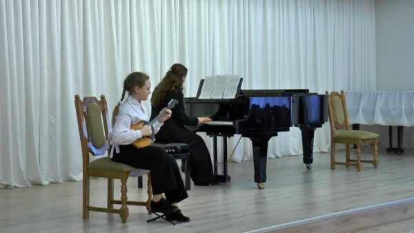 В Мозыре прошел V Открытый региональный фестиваль-праздник детского творчества «Музыка в ладошках»