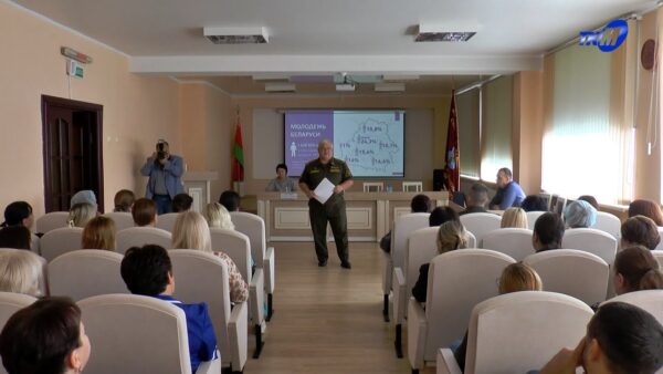 Андрей Кривоносов встретился с коллективом предприятия «Мозырские молочные продукты»