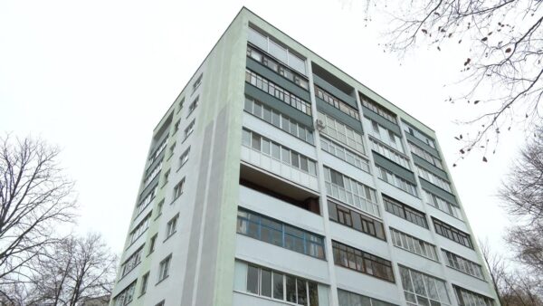 Откройте, коммунальники! Как отличить сотрудника ЖКХ от продавцов услуг?