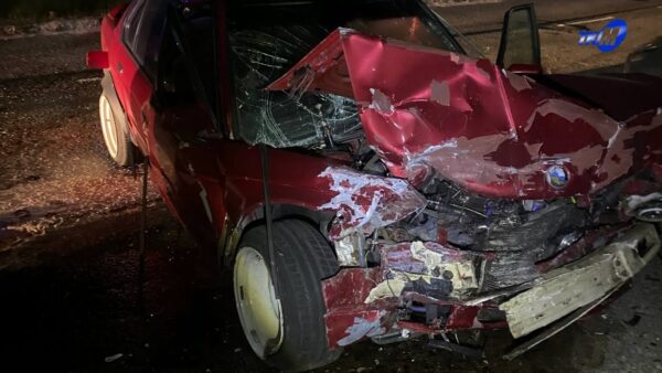 Молодой водитель БМВ попал в больницу с тяжелыми травмами после того, как выехал на «встречку»