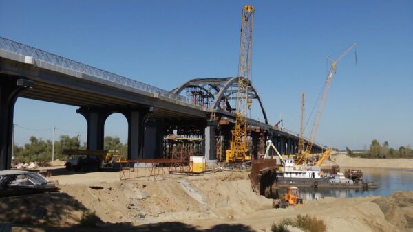 Стройка под контролем. Новый мост через Припять должен будет прослужить не менее 100 лет