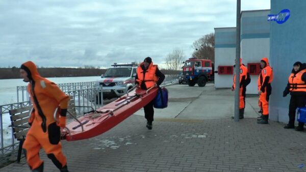 На территории Мозырского ОСВОДа прошла тренировка водолазов и спасателей МЧС