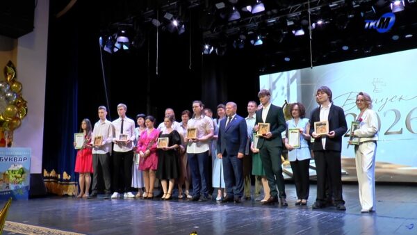 Церемония чествования медалистов – одна из красивейших традиций Мозырщины