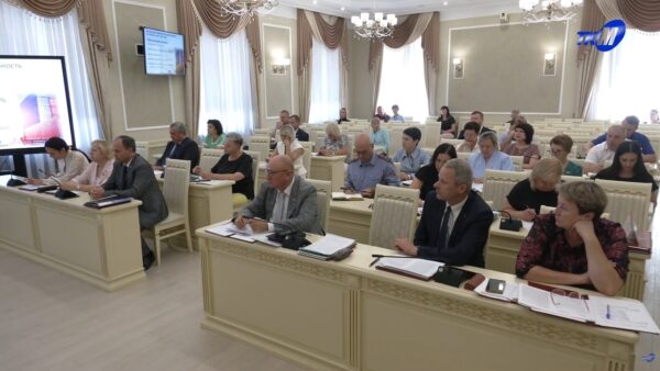 Итоги социально-экономического развития Мозырщины за 6 месяцев 2026-го подвели на заседании райисполкома