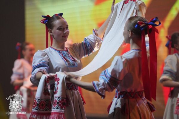 В этнофестивале «Зов Полесья» примут участие творческие коллективы, мастера и ремесленники из районов Припятского Полесья